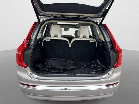 Certified 2025 Volvo XC90 T8 Ultra w/ Protection Package Premier AWD/4WD image 24