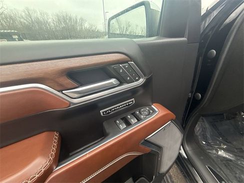 Used 2022 GMC Sierra 1500 Denali Ultimate image 13