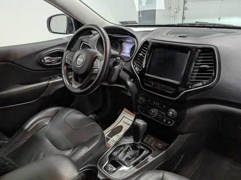 Used 2019 Jeep Cherokee Limited AWD/4WD image 48