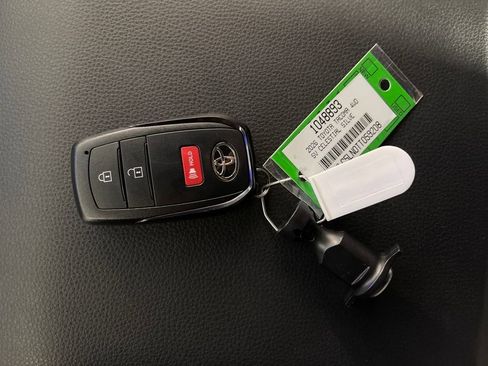 New 2026 Toyota Tacoma TRD Off-Road image 24