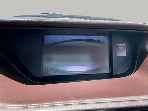 Used 2016 Lexus ES 350 w/ Premium Package w/Wood Trim FWD image 24