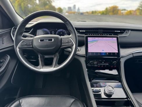 Used 2021 Jeep Grand Cherokee L Limited image 14