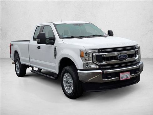 Used 2020 Ford F250 XL w/ STX Appearance Package image 3