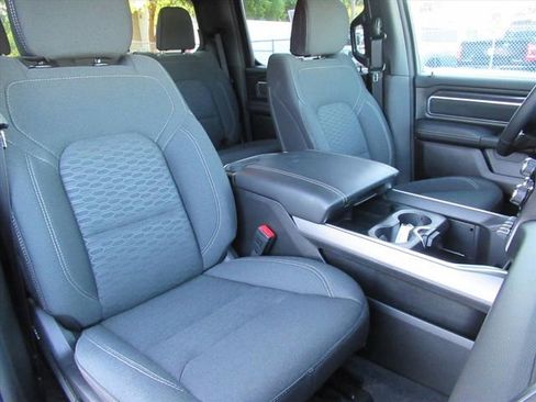 Certified 2025 RAM 1500 Big Horn AWD/4WD image 9