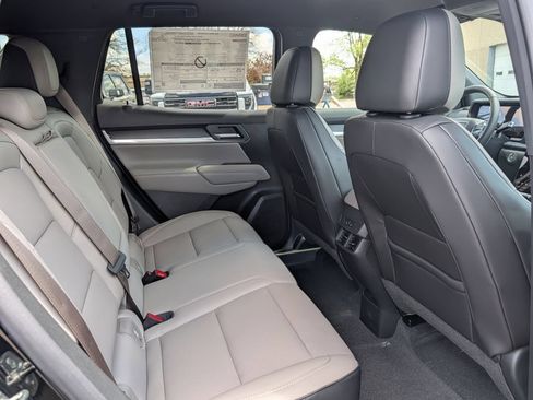 New 2026 GMC Terrain Elevation w/ Elevation Premium Package AWD/4WD image 32