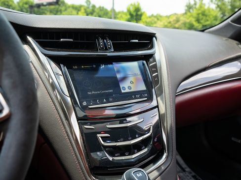 Used 2018 Cadillac CTS V RWD image 54