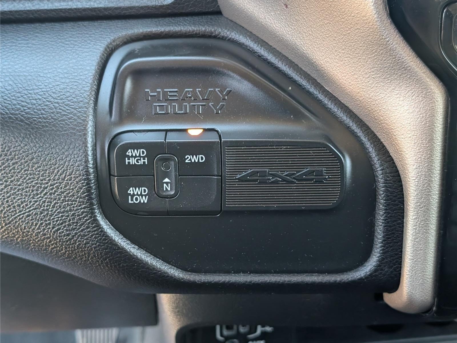 Used 2023 RAM 3500 Laramie AWD/4WD image 29