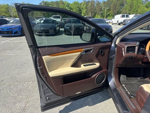 Used 2019 Lexus RX 450h AWD w/ Navigation Package image 25