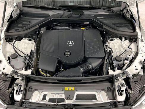 New 2026 Mercedes-Benz GLC 300 image 16