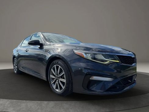 Used 2019 Kia Optima EX w/ EX Premium Package image 7