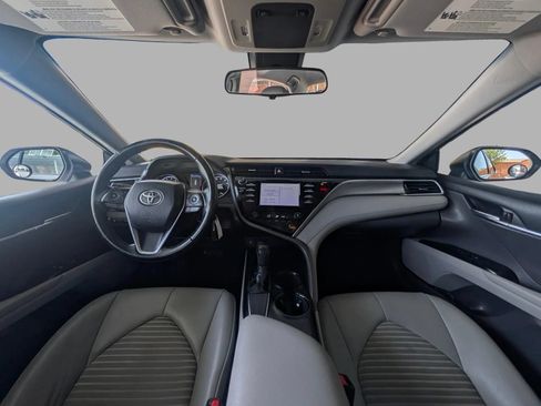 Used 2018 Toyota Camry SE FWD image 26