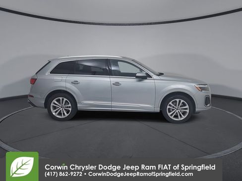 Used 2025 Audi Q7 3.0T Premium Plus image 17