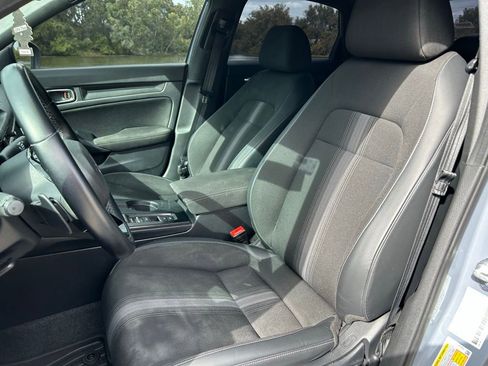 Used 2022 Honda Civic Sport image 14