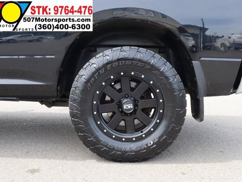 Used 2014 RAM 1500 ST w/ SXT Appearance Group AWD/4WD image 18