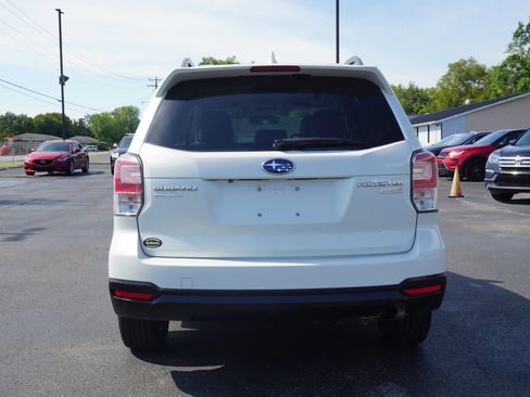Used 2017 Subaru Forester 2.5i Premium AWD/4WD image 6