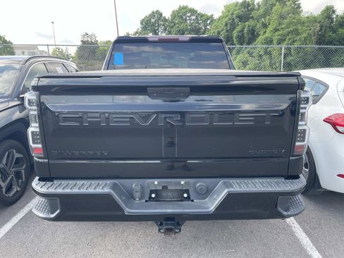 Used 2021 Chevrolet Silverado 1500 Custom w/ Rally Edition RWD image 5