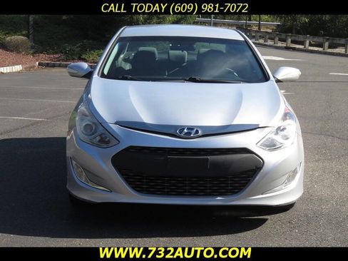 Used 2011 Hyundai Sonata Hybrid image 5