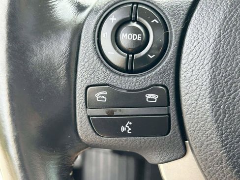 Used 2016 Lexus IS 200t RWD image 20