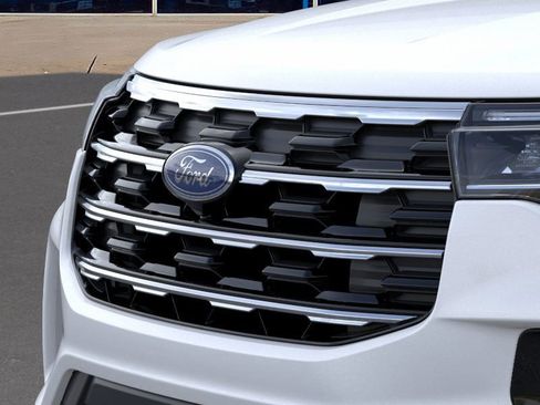 New 2026 Ford Explorer Active w/ Active Comfort Package image 17
