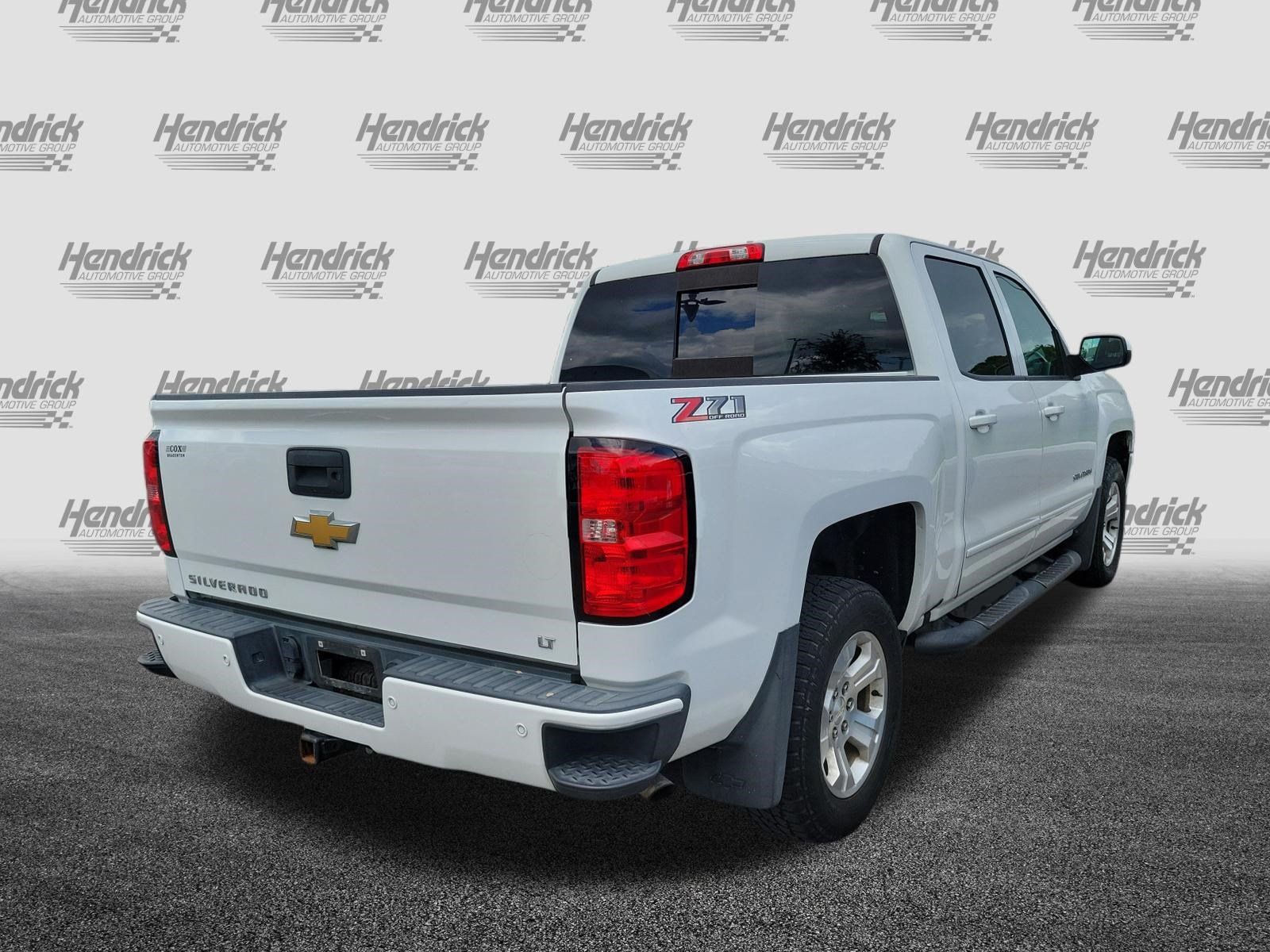 Used 2018 Chevrolet Silverado 1500 LT w/ All Star Edition AWD/4WD image 10