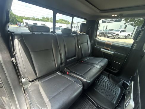 Used 2015 Ford F150 Lariat AWD/4WD image 27