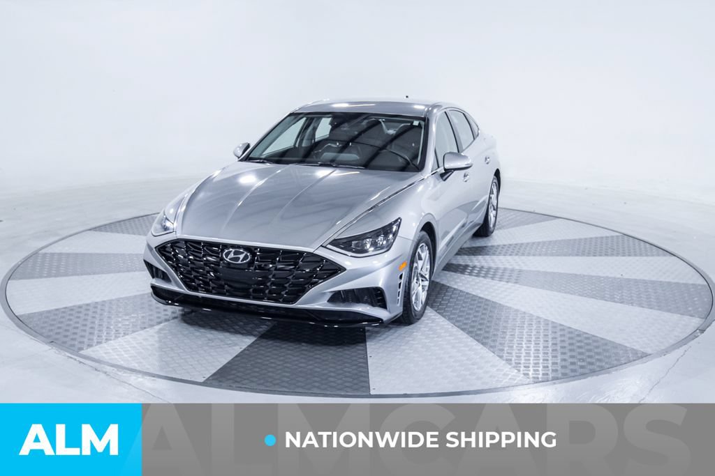 Used 2020 Hyundai Sonata SEL w/ Cargo Package FWD image 2