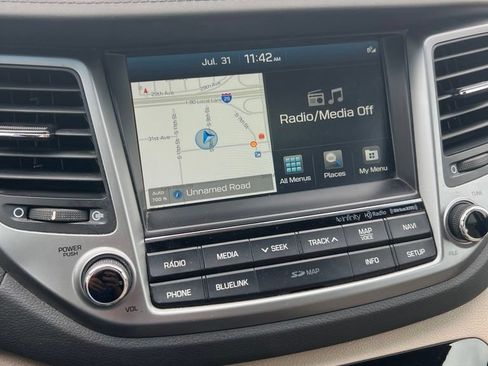 Used 2017 Hyundai Tucson Limited AWD/4WD image 24