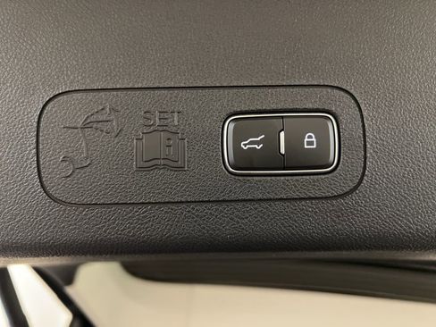 New 2026 Lincoln Aviator AWD image 38