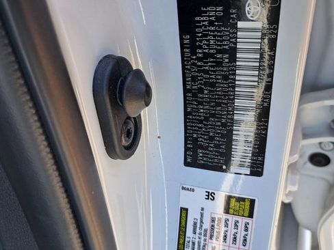 Used 2024 Toyota Corolla LE FWD image 26
