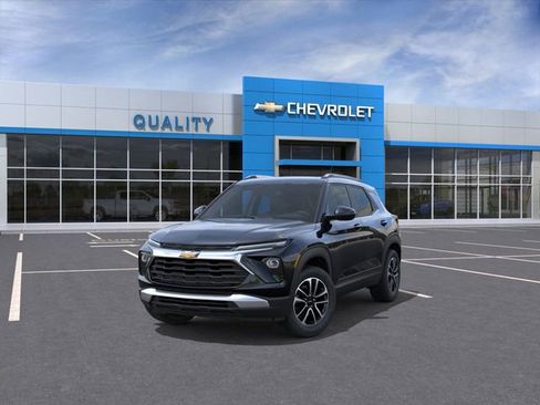 New 2025 Chevrolet TrailBlazer LT w/ Convenience Package image 8