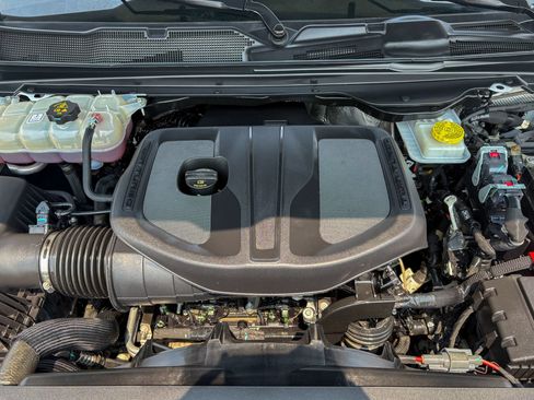 Used 2025 RAM 1500 Warlock AWD/4WD image 36
