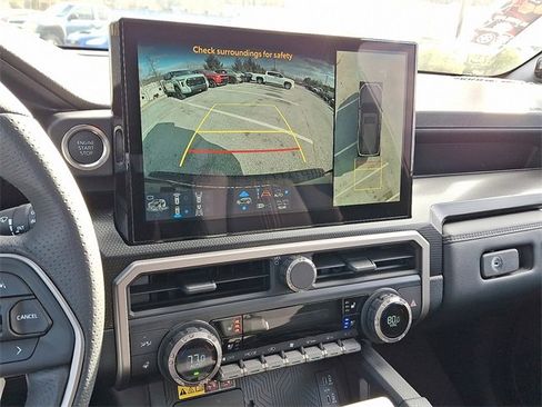 New 2025 Toyota 4Runner Limited image 8