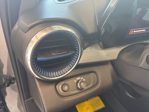 New 2026 Chevrolet Trax LT w/ Driver Confidence Package image 14