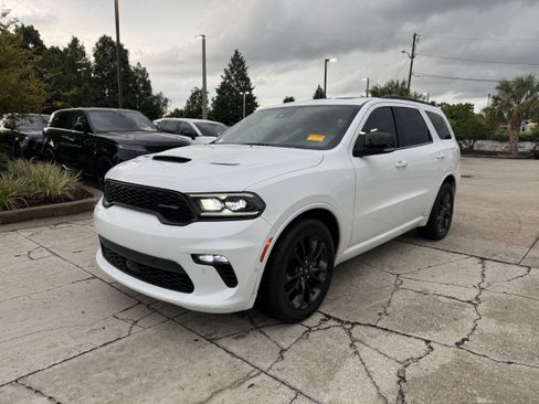 Used 2023 Dodge Durango GT RWD image 1