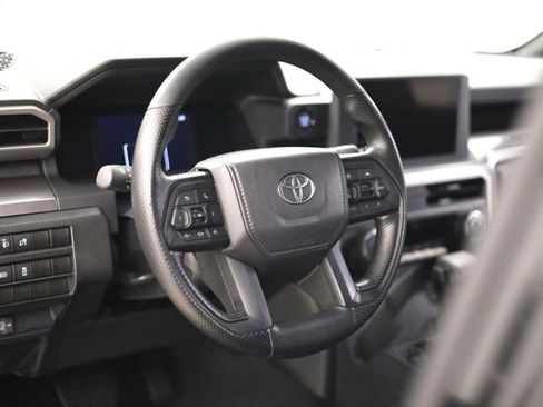 Certified 2025 Toyota Tacoma SR5 image 12