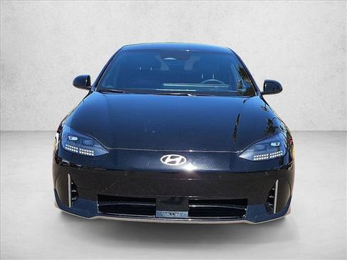 Used 2024 Hyundai Ioniq 6 SEL RWD image 2
