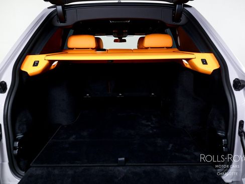New 2027 Rolls-Royce Cullinan Black Badge AWD/4WD image 25