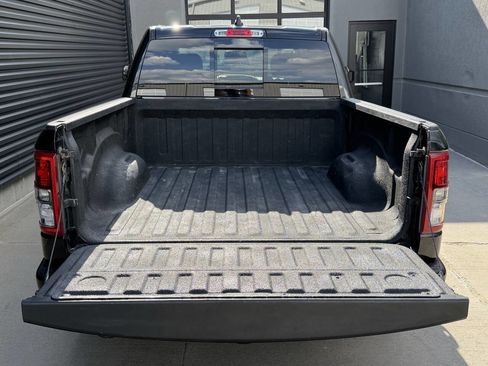 Used 2019 RAM 1500 Big Horn AWD/4WD image 11