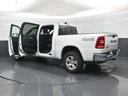 Used 2025 RAM 1500 Big Horn AWD/4WD image 54