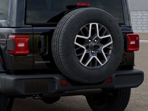 New 2026 Jeep Wrangler Unlimited Sahara AWD/4WD image 20