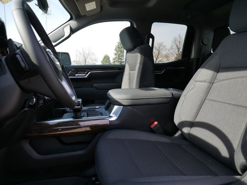 New 2026 GMC Sierra 1500 Elevation w/ Preferred Package AWD/4WD image 4