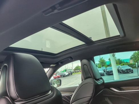 Used 2021 Maserati Levante S GranSport image 12