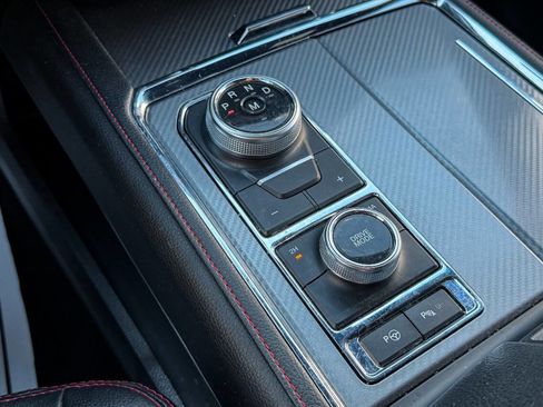 Used 2019 Ford Expedition Limited w/ Equipment Group 303A image 34