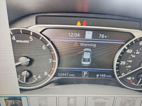 Used 2023 Nissan Altima 2.5 SV w/ SV Premium Package image 2