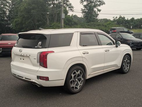 Used 2022 Hyundai Palisade Calligraphy w/ Cargo Package AWD/4WD image 2