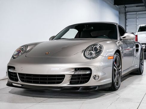 Used 2012 Porsche 911 Turbo image 34