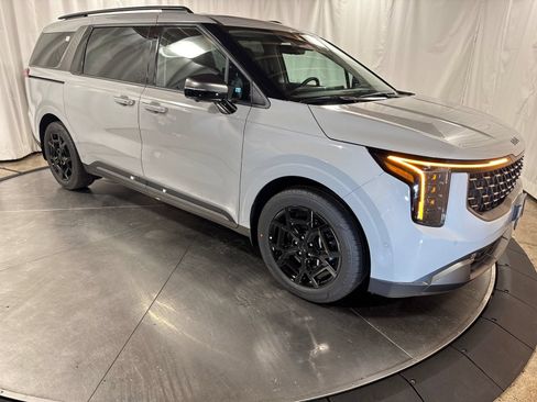 New 2026 Kia Carnival SX Prestige FWD image 10