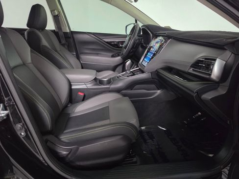 Certified 2025 Subaru Outback Onyx Edition image 22
