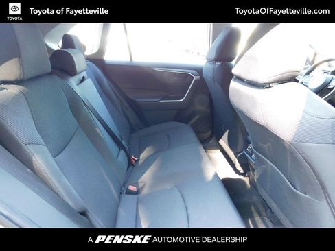 Used 2025 Toyota RAV4 LE AWD/4WD image 5