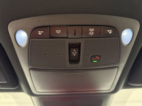 Used 2022 INFINITI Q60 3.0t Luxe w/ Essential Package image 30